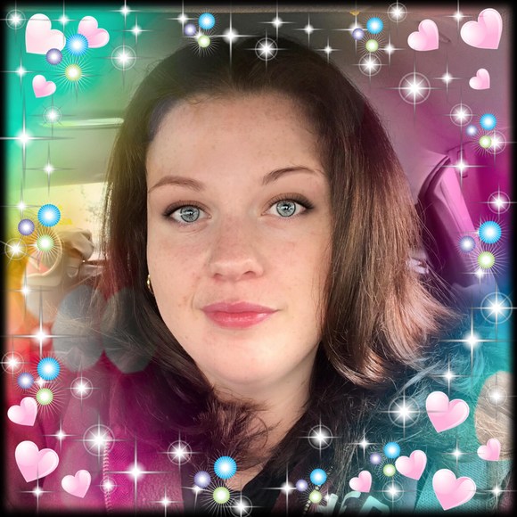 Meet your Posher, Denise - Picture 1 of 1